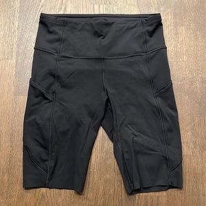 Lululemon Fast and Free High-Rise Short 10” Size 8